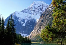 竞技宝官网：44球，埃里克森升至丹麦队史射手榜第三位.